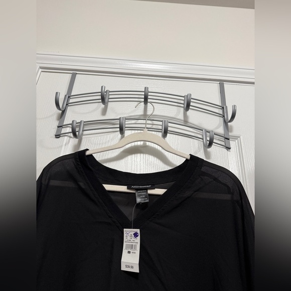 NWT Ashley Stewart Women's 14/16w sheer Black V Neck Blouse Plus Size New dolman - Picture 3 of 14
